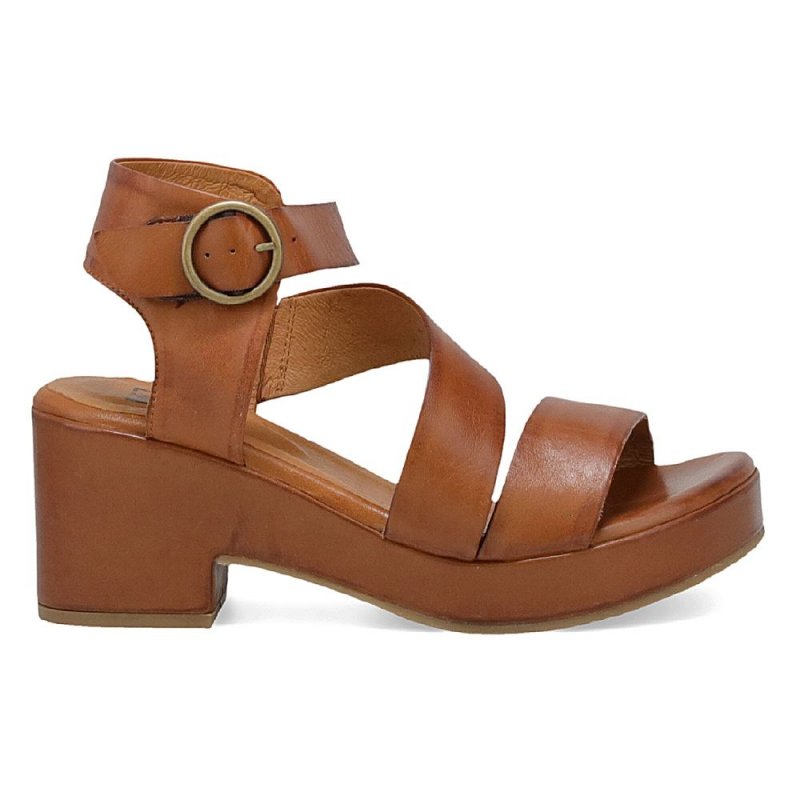 WOMEN'S GILL - FINAL SALE-Brandy